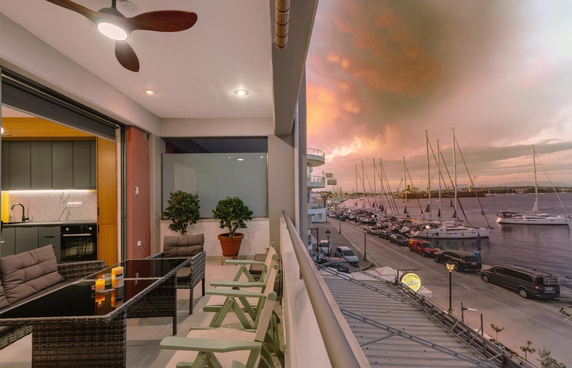 Ionis Seafront Suite بريفيزا المظهر الخارجي الصورة